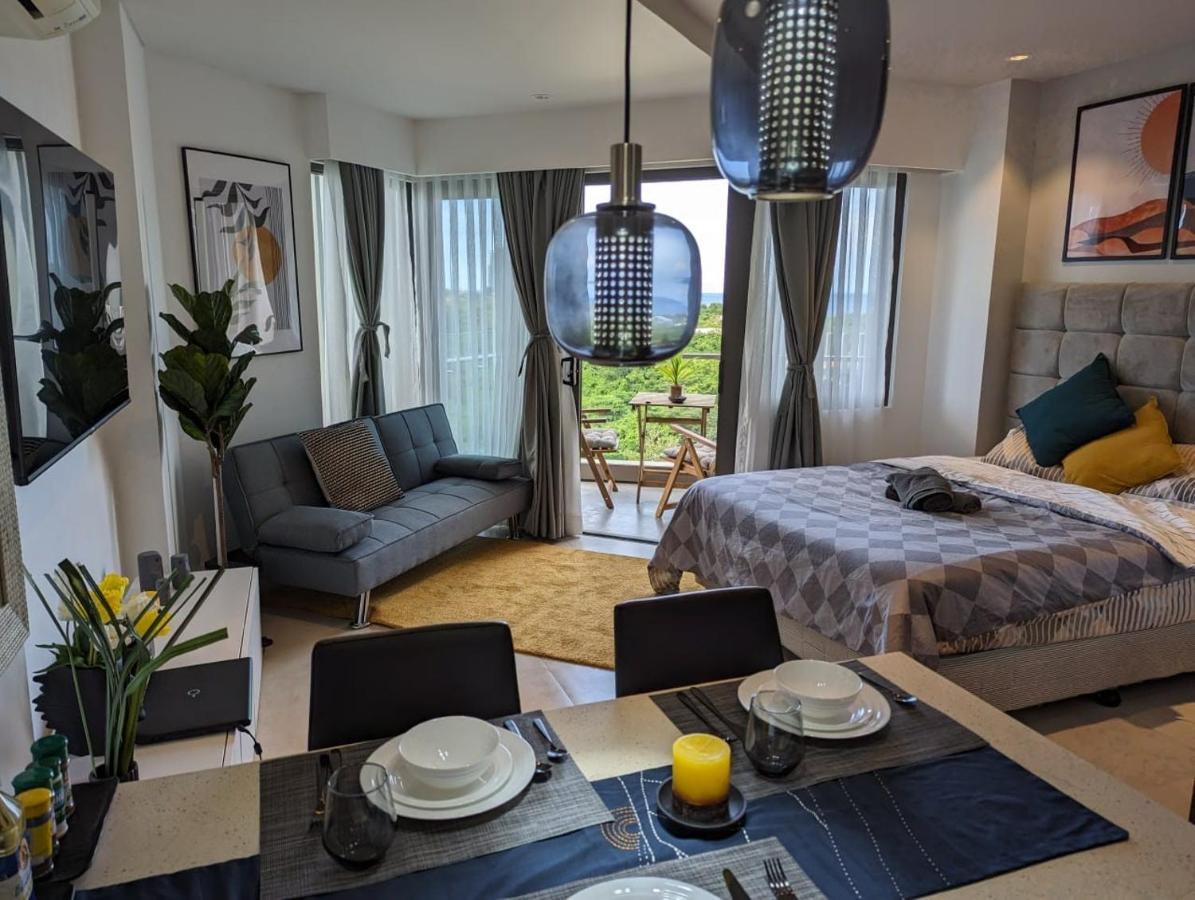 Dominiks Stylish Resort Gem Ocean View Pool Queen Bed At Tambuli 8 Floor Fast Wifi Μακτάν Εξωτερικό φωτογραφία