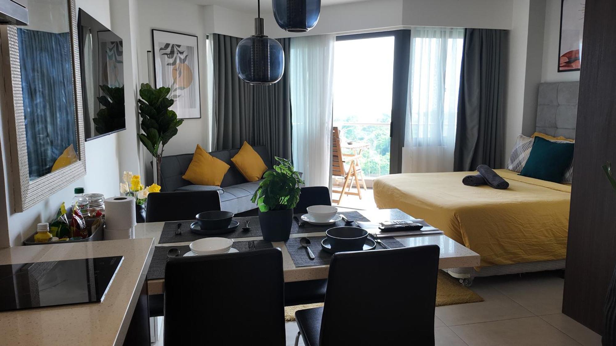 Dominiks Stylish Resort Gem Ocean View Pool Queen Bed At Tambuli 8 Floor Fast Wifi Μακτάν Εξωτερικό φωτογραφία