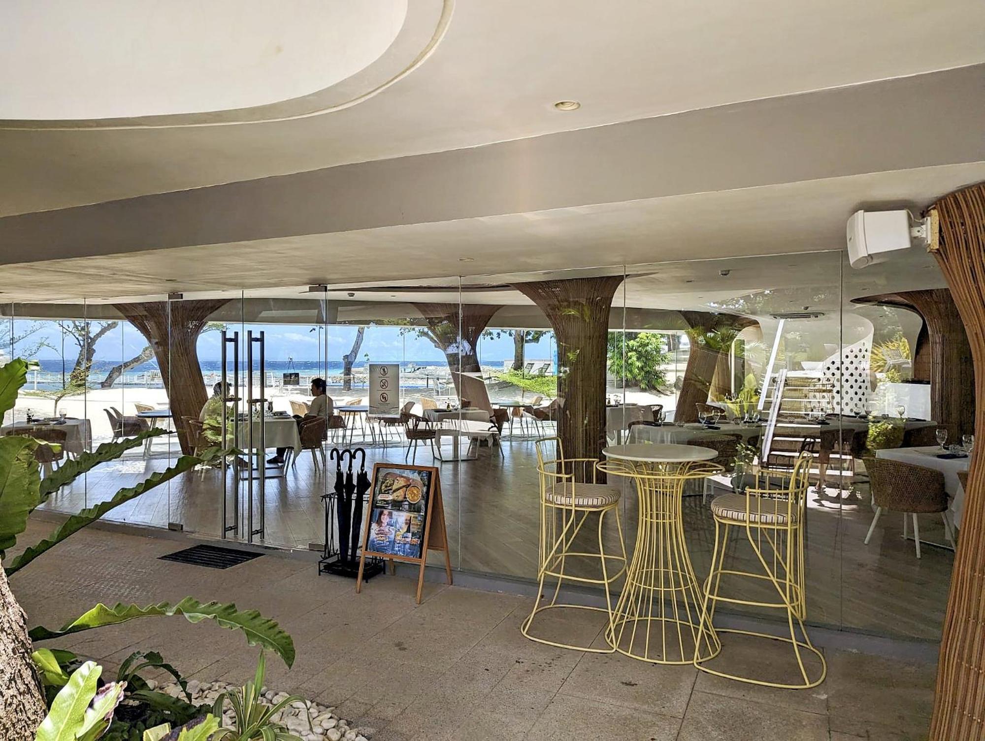 Dominiks Stylish Resort Gem Ocean View Pool Queen Bed At Tambuli 8 Floor Fast Wifi Μακτάν Εξωτερικό φωτογραφία