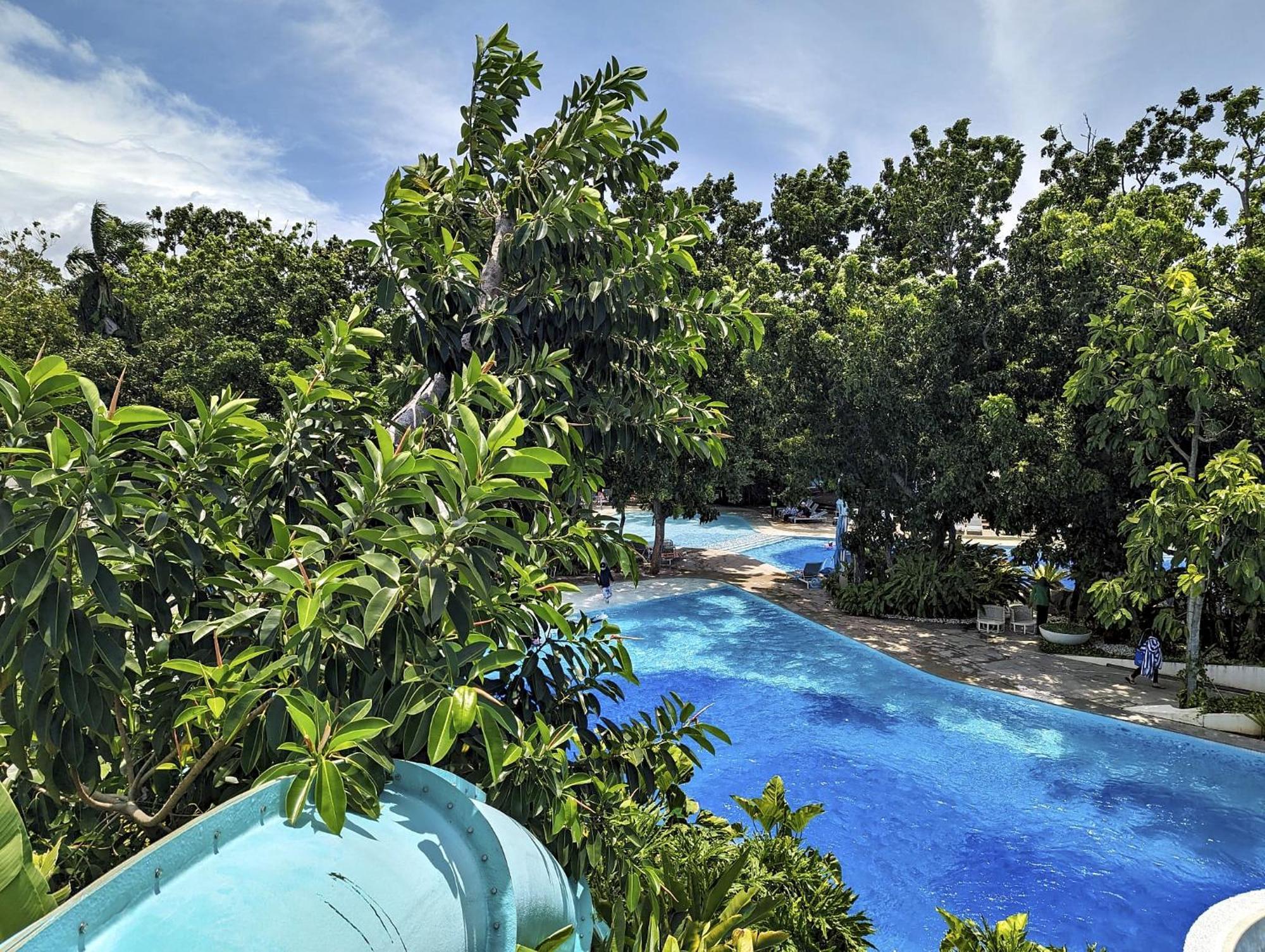 Dominiks Stylish Resort Gem Ocean View Pool Queen Bed At Tambuli 8 Floor Fast Wifi Μακτάν Εξωτερικό φωτογραφία
